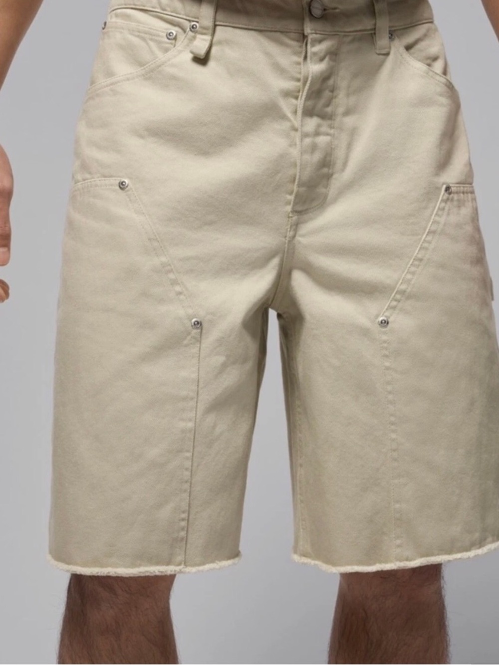 Jordan Mens Loose Fit Carpenter Cut-Off Shorts (ll0363-20) size 32